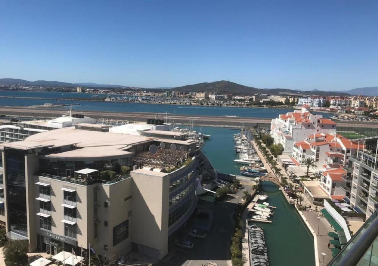 Sea Air Ocean Village Gibraltar Extérieur photo